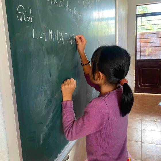 Dạy Học Cho Em Gia Lai Năm 2023