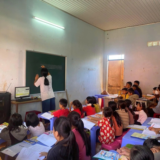 Dạy Học Cho Em Gia Lai Năm 2023